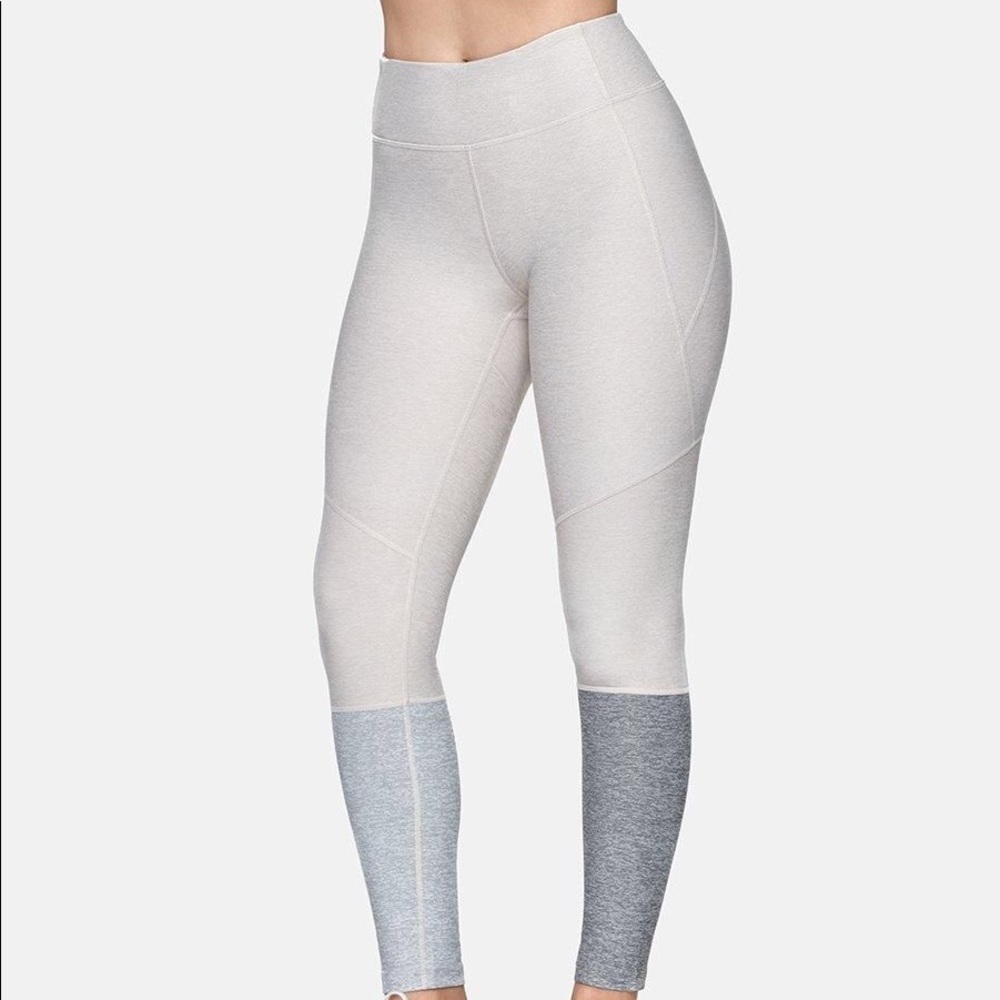 OUTDOOR VOICES Dipped 7/8 LEGGINGS - small!